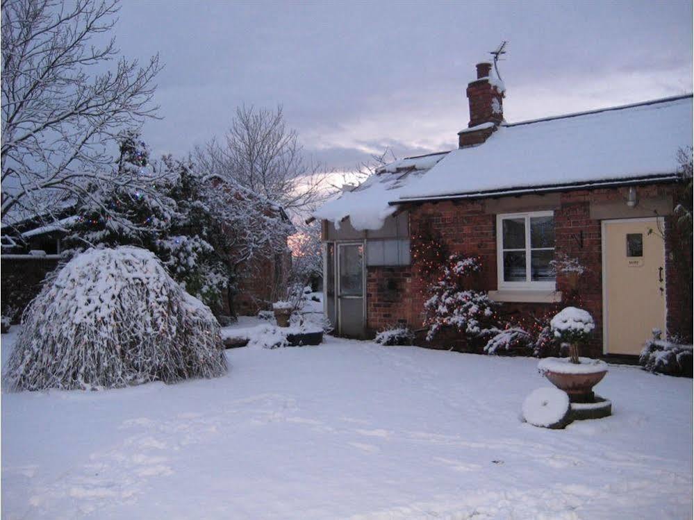Martin Lane Farm Holiday Cottages Burscough Exteriör bild